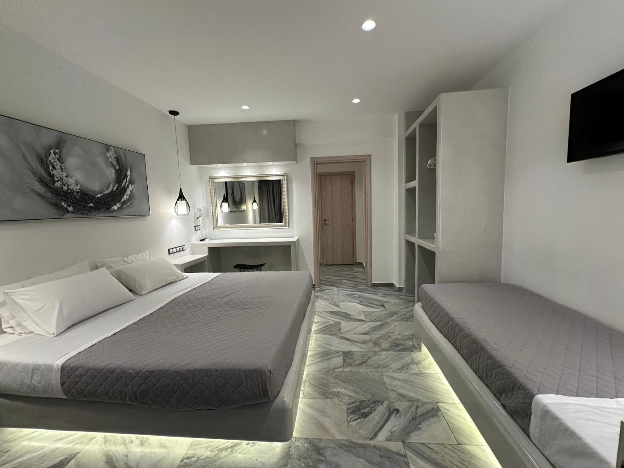 Aphrodite Hotel & Apartments Иос Хора Екстериор снимка